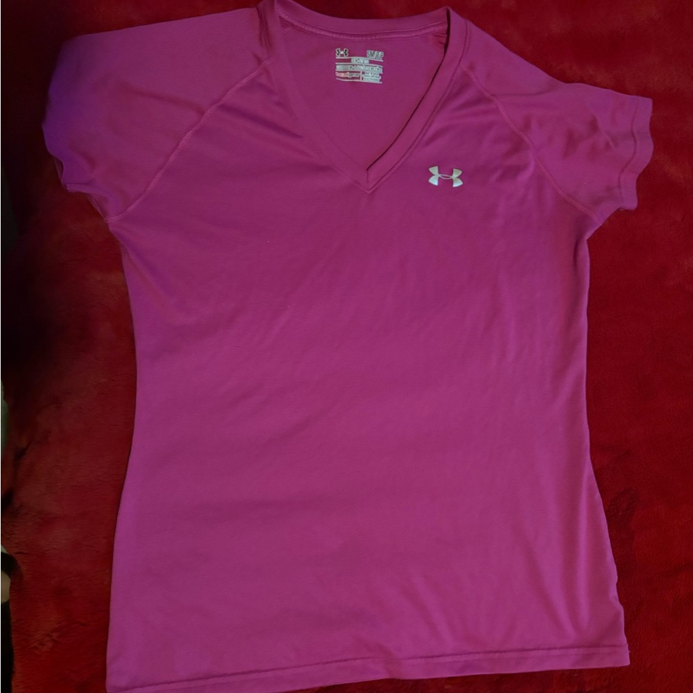 Under Armour Women's Pink V-Neck Top
